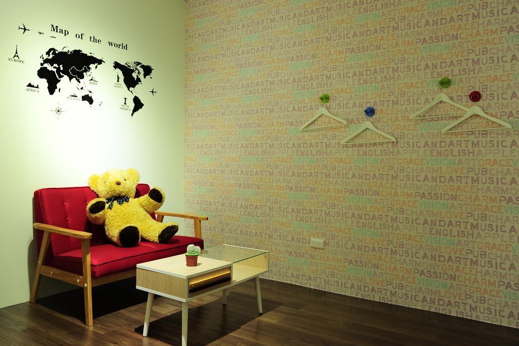 Sleep In Guest House Hualien Extérieur photo
