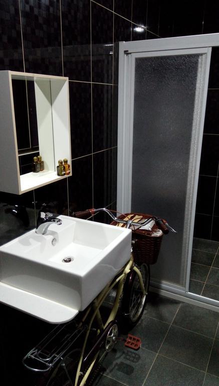 Sleep In Guest House Hualien Extérieur photo