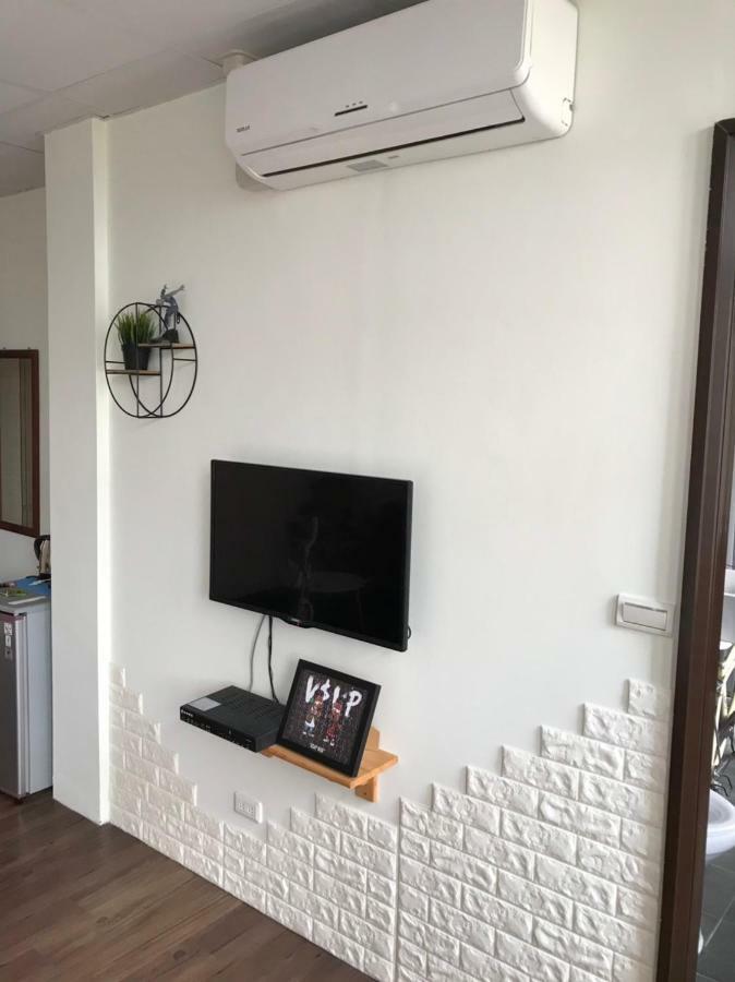Sleep In Guest House Hualien Extérieur photo